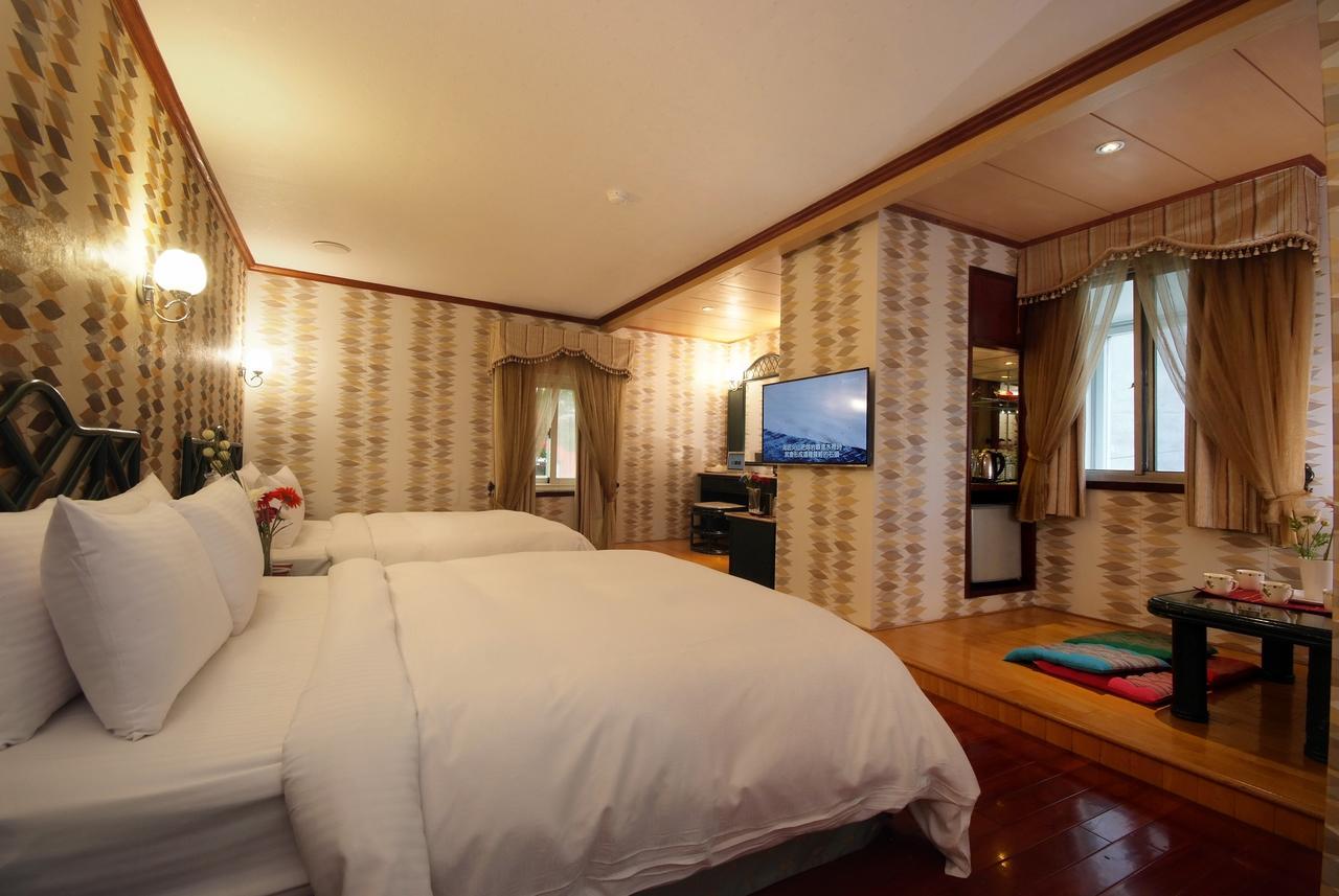 Pink Lotus Hotel Taipei Exterior photo