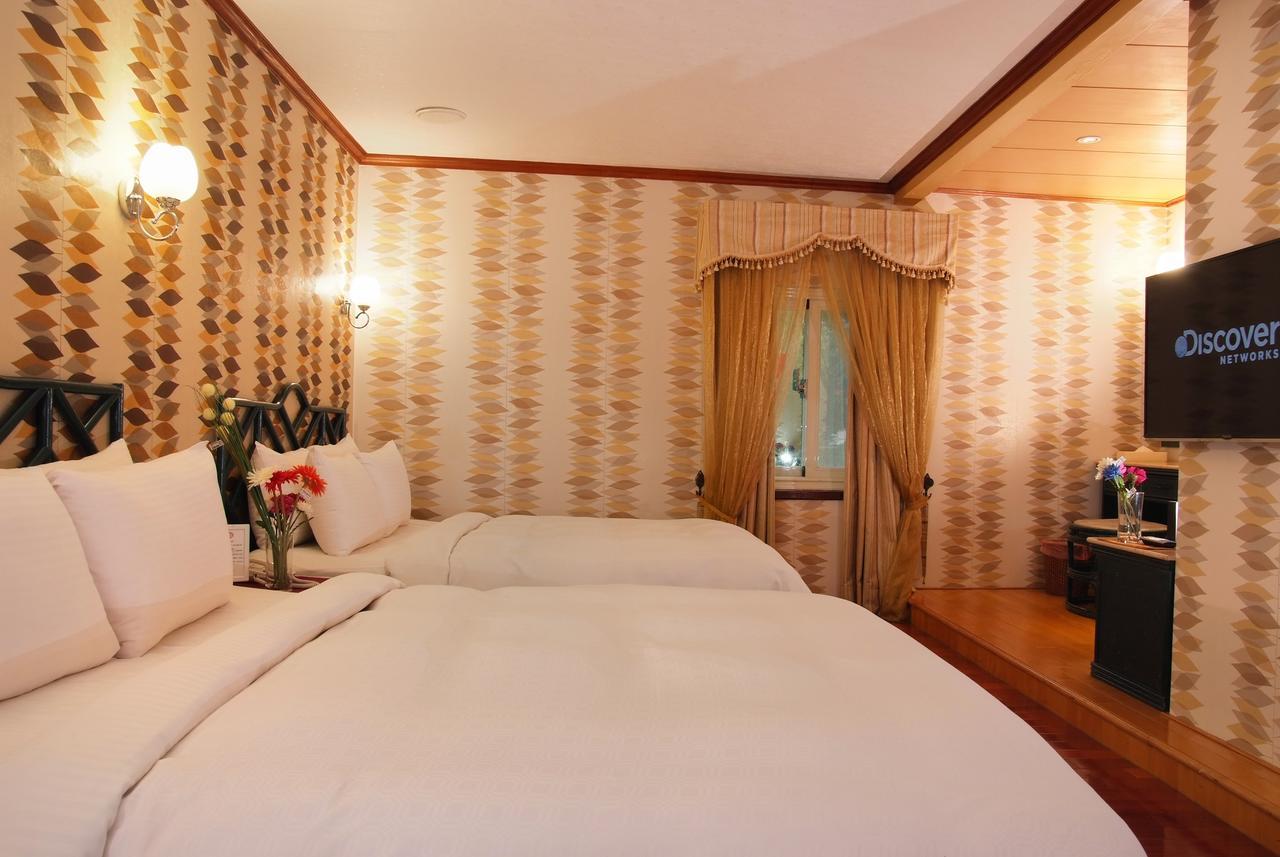 Pink Lotus Hotel Taipei Exterior photo